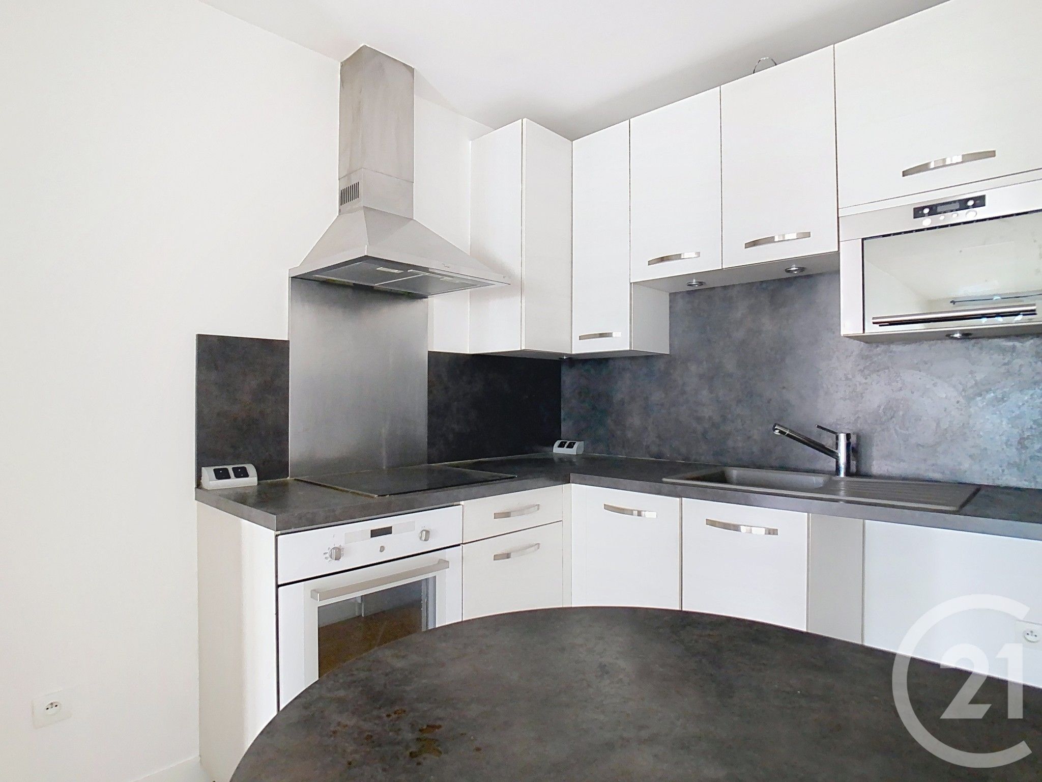 Photo 3 — Century 21 Aars immo
