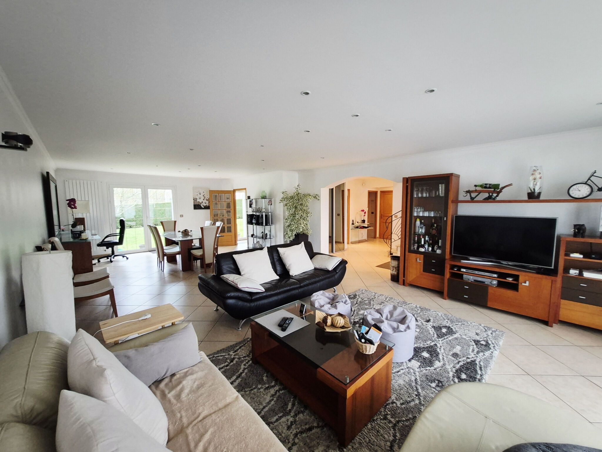 Photo 2 — LA QUEUE LEZ YVELINES IMMOBILIER