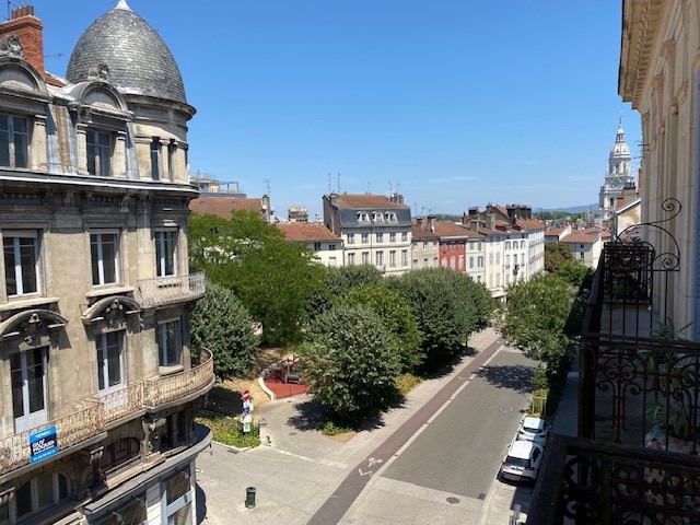 Photo 2 — NEYRAUD IMMOBILIER