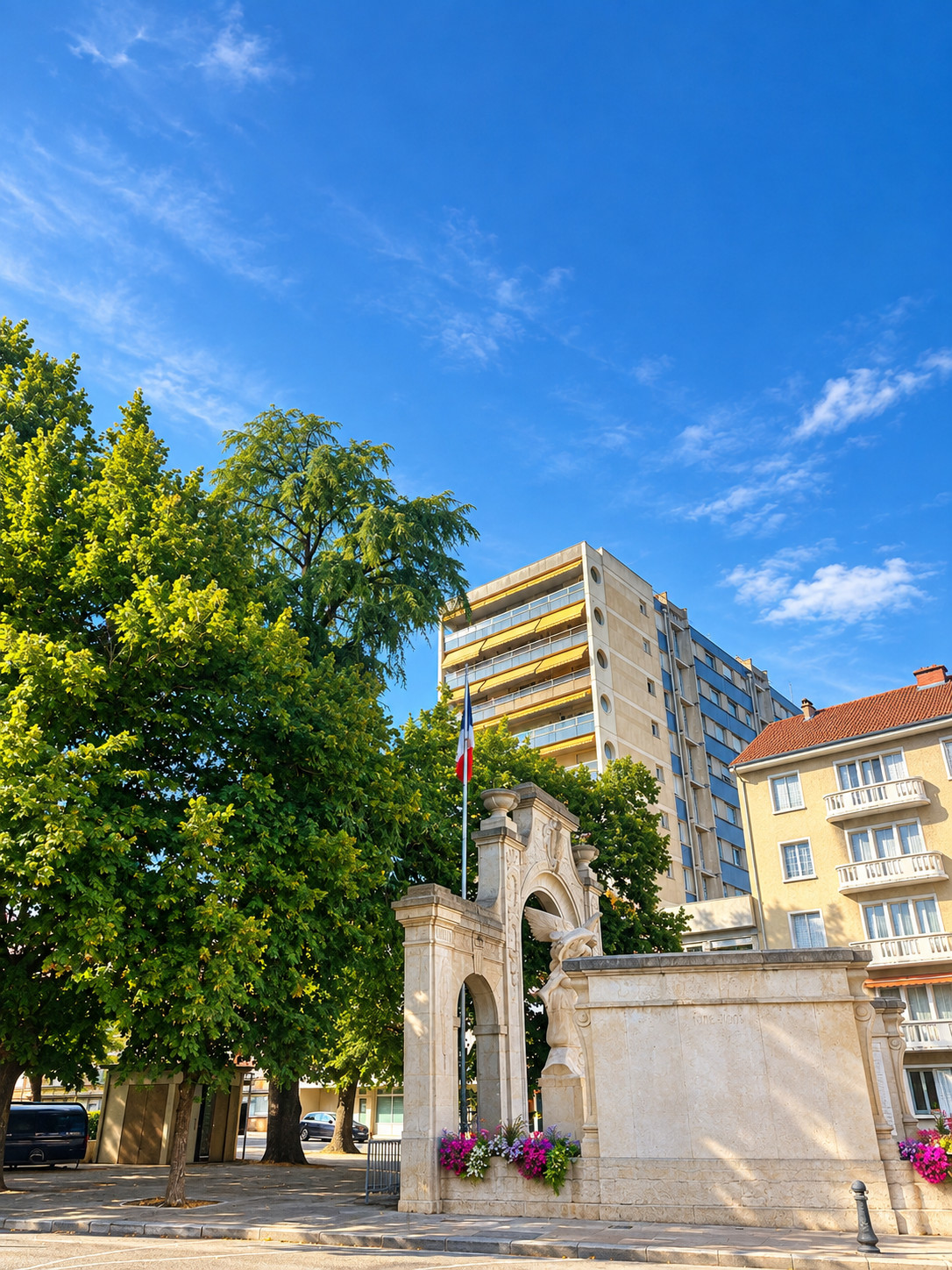 Photo 2 — NEYRAUD IMMOBILIER