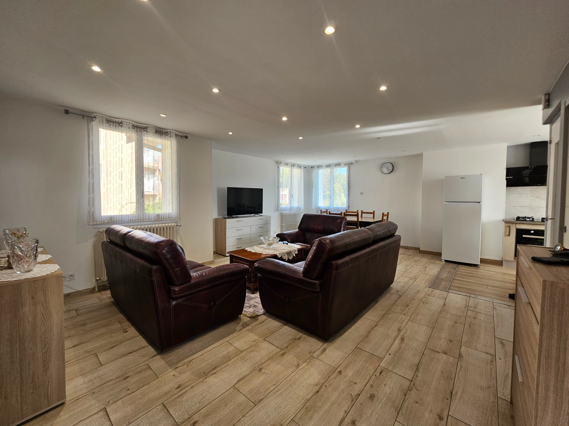 Photo 2 — NEYRAUD IMMOBILIER