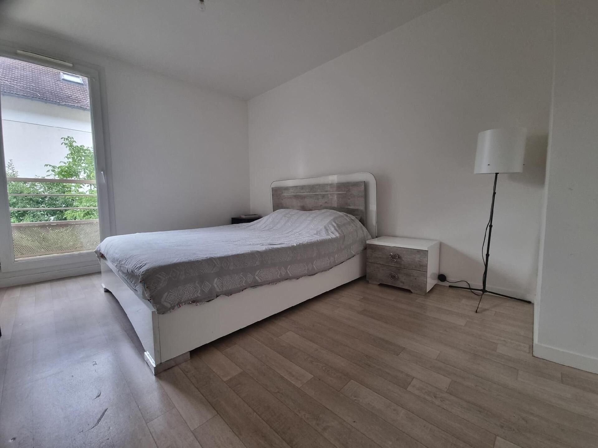 Photo 2 — LOUZI IMMOBILIER