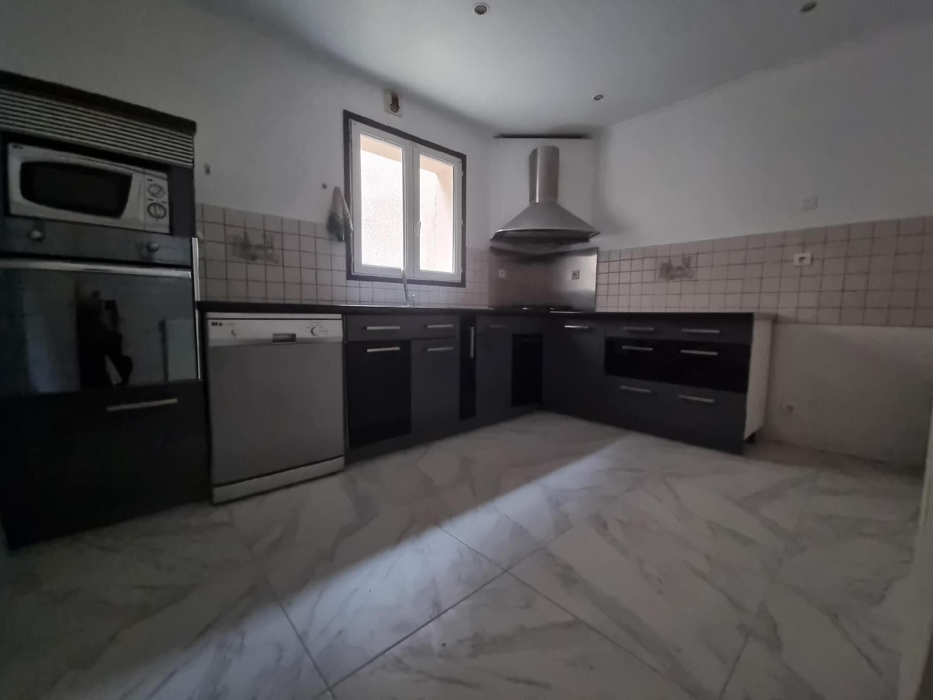 Photo 18 — LOUZI IMMOBILIER