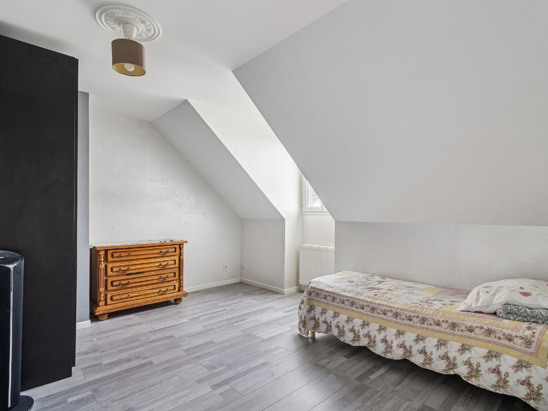 Photo 13 — LOUZI IMMOBILIER