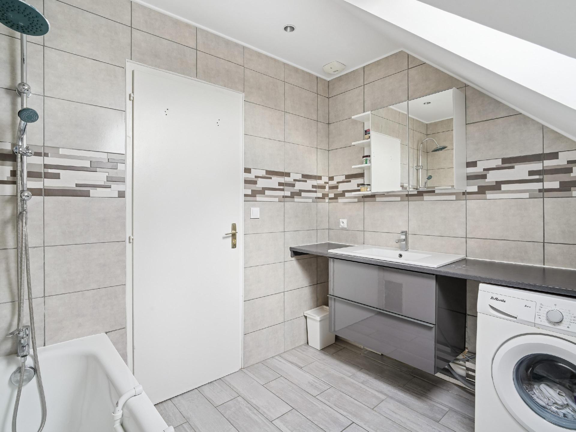 Photo 14 — LOUZI IMMOBILIER
