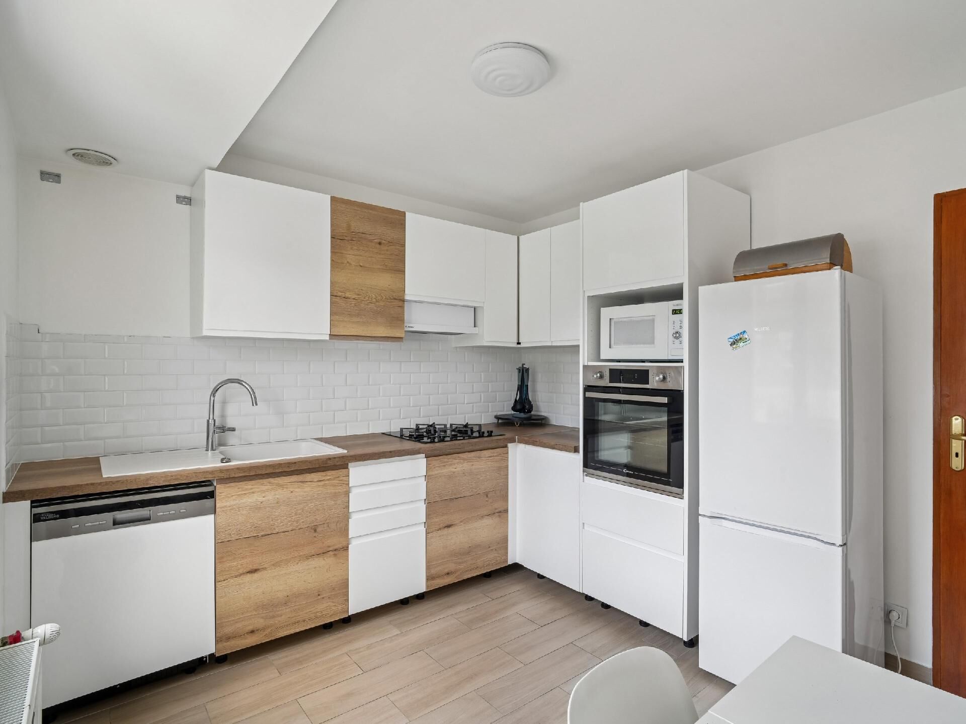 Photo 5 — LOUZI IMMOBILIER