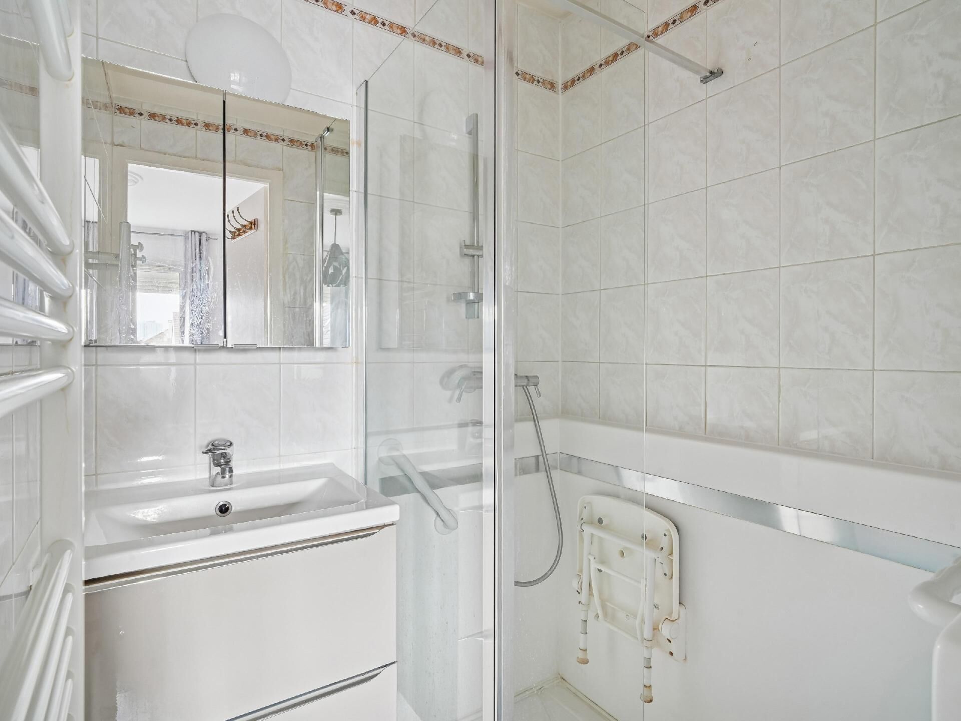 Photo 8 — LOUZI IMMOBILIER