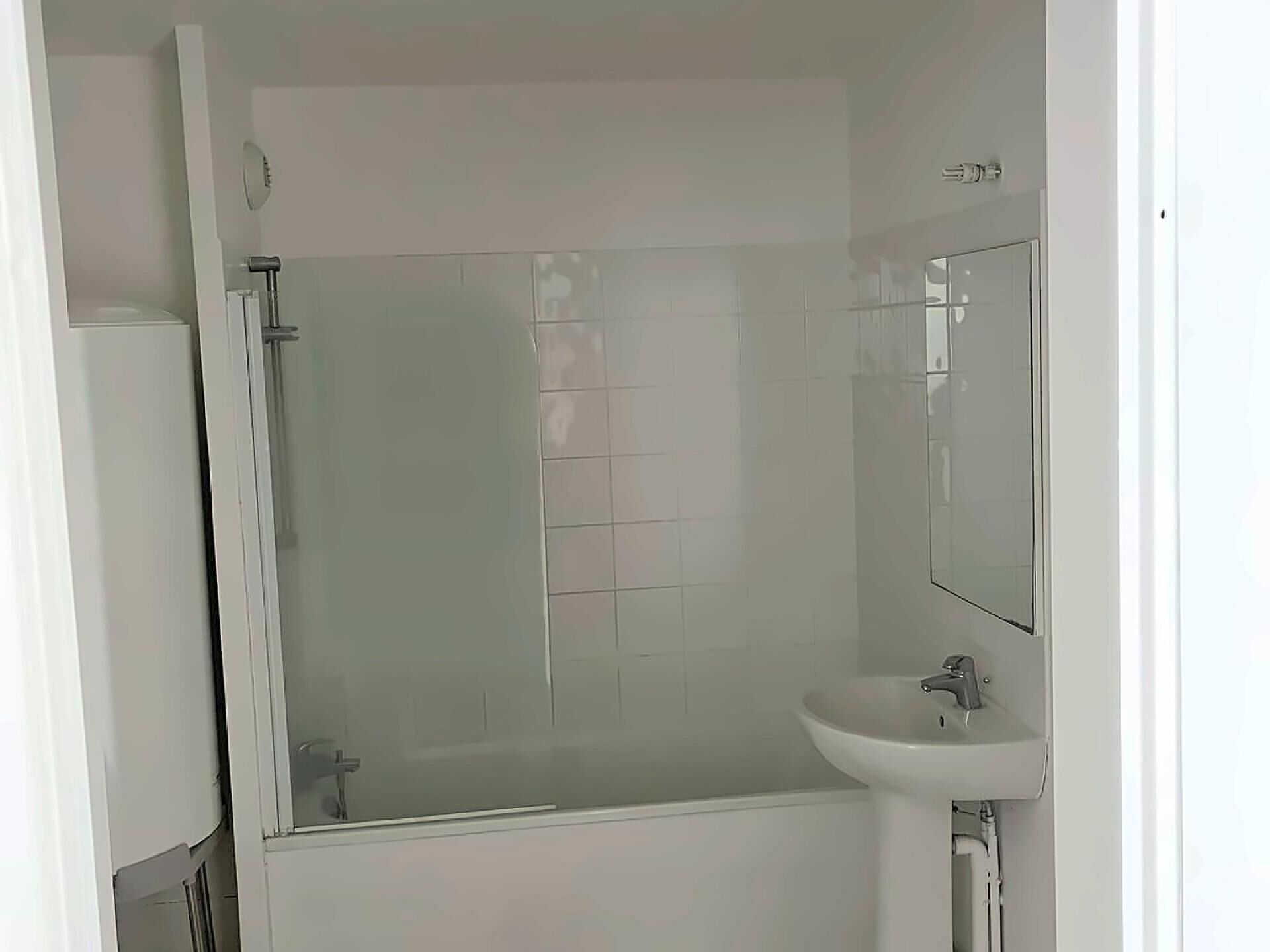 Photo 13 — LOUZI IMMOBILIER