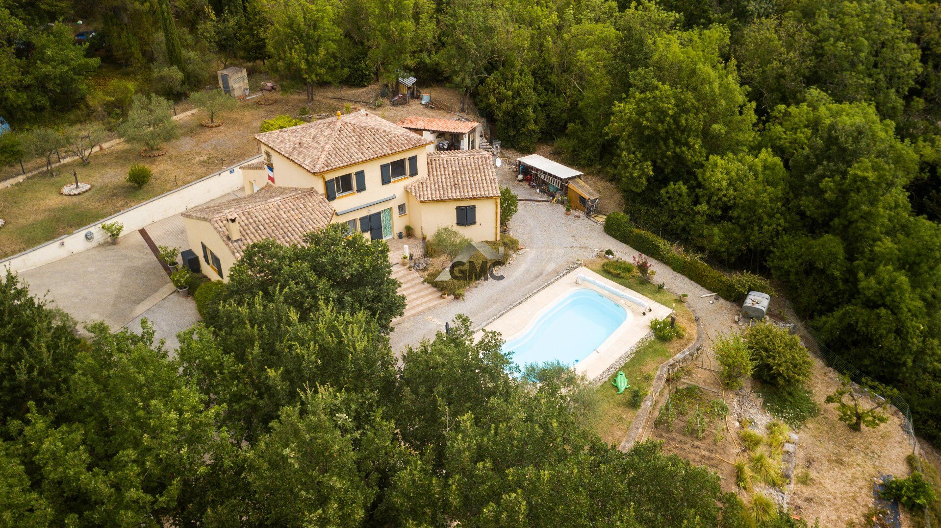 Photo 2 — GMC IMMOBILIER
