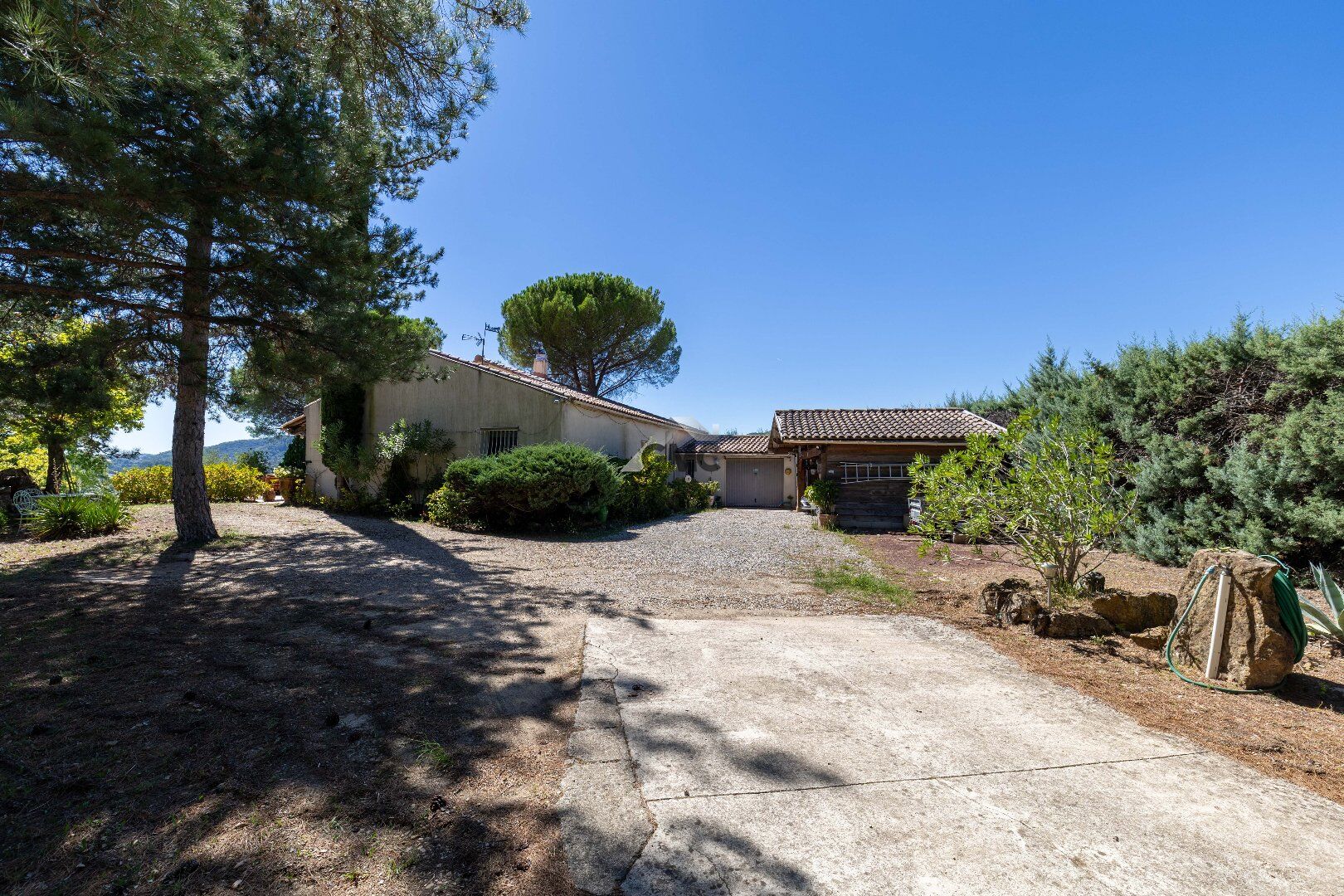 Photo 8 — GMC IMMOBILIER