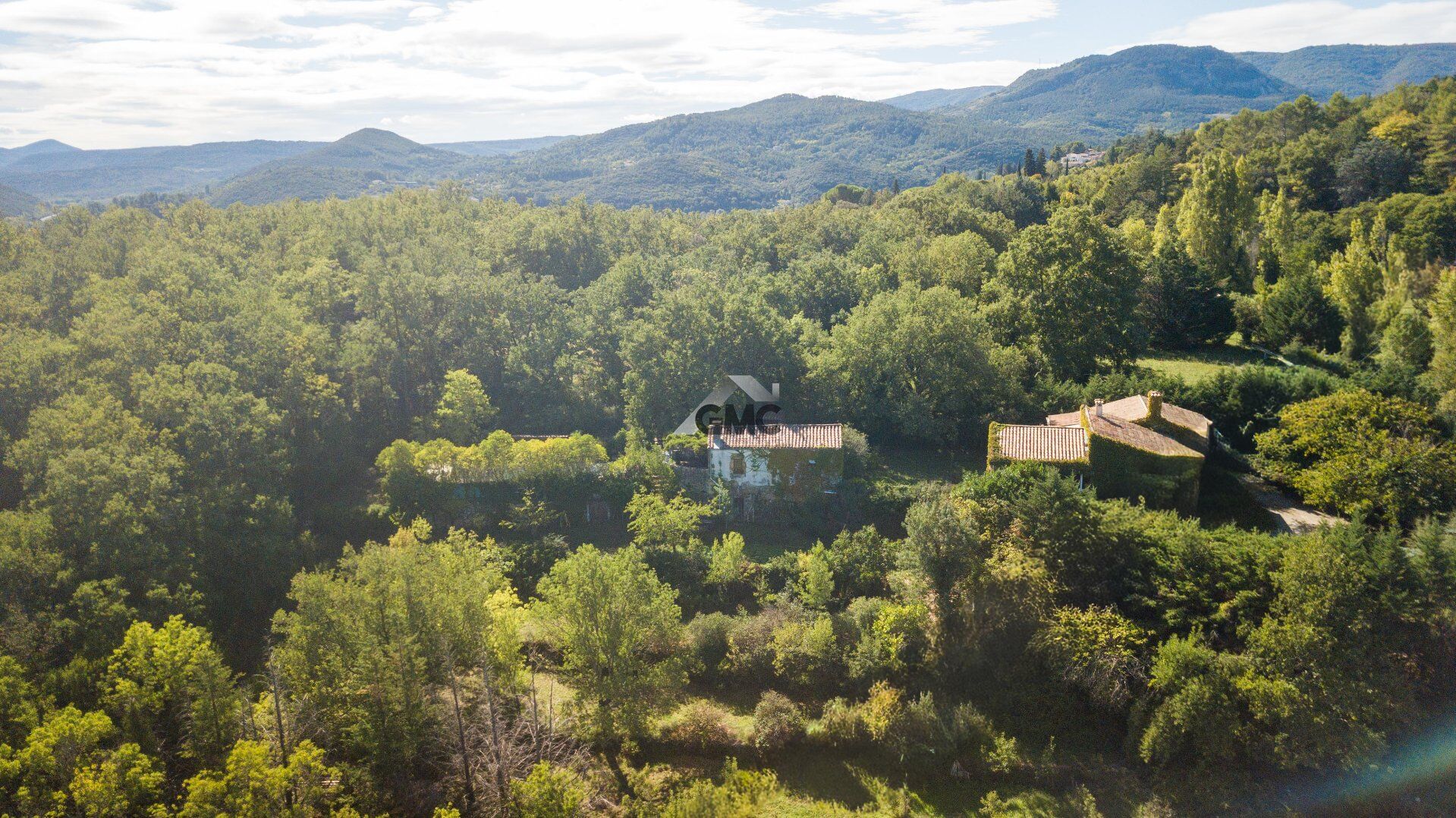 Photo 2 — GMC IMMOBILIER