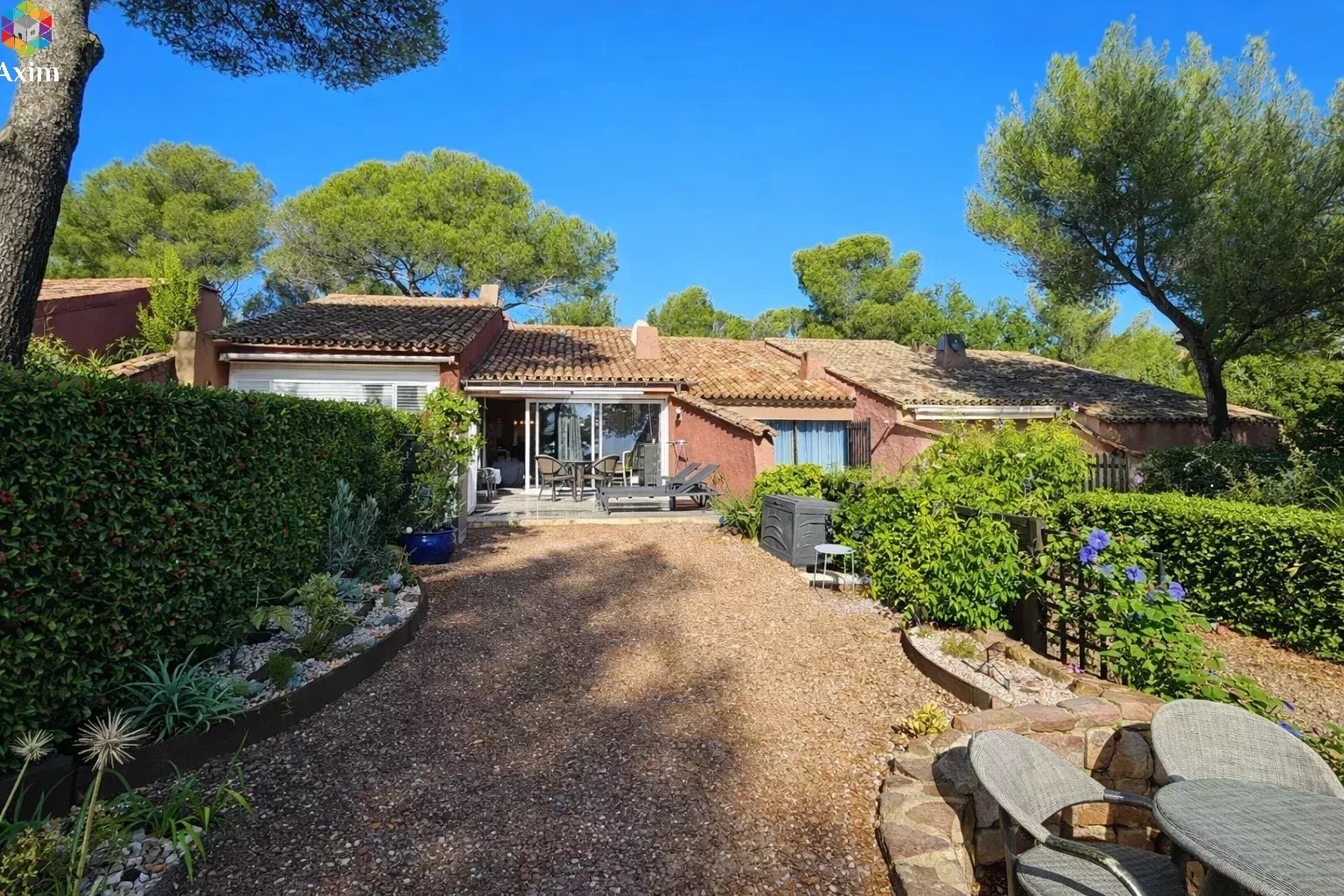 Photo 10 — Axim Mediterranee