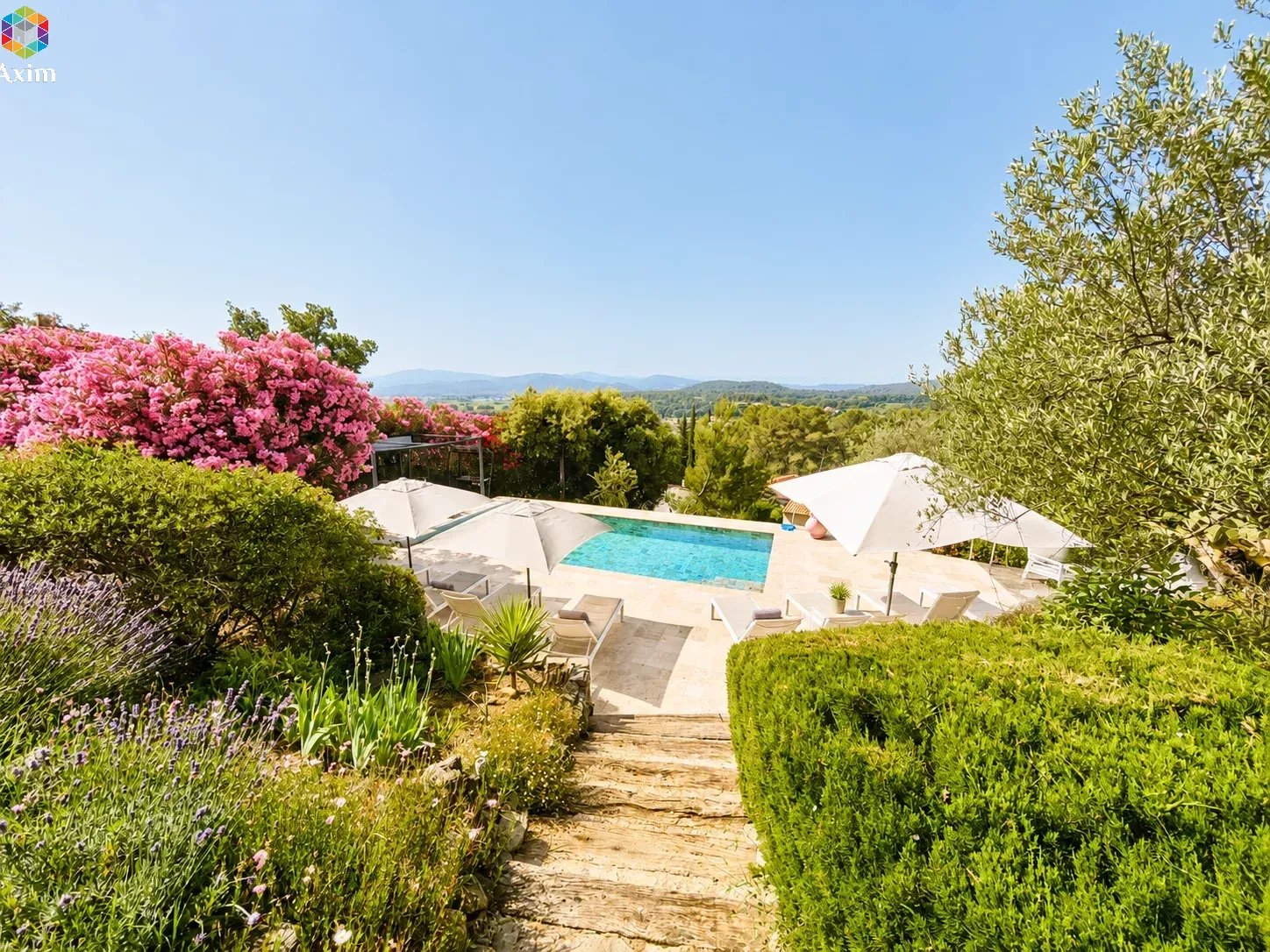 Photo 16 — Axim Mediterranee