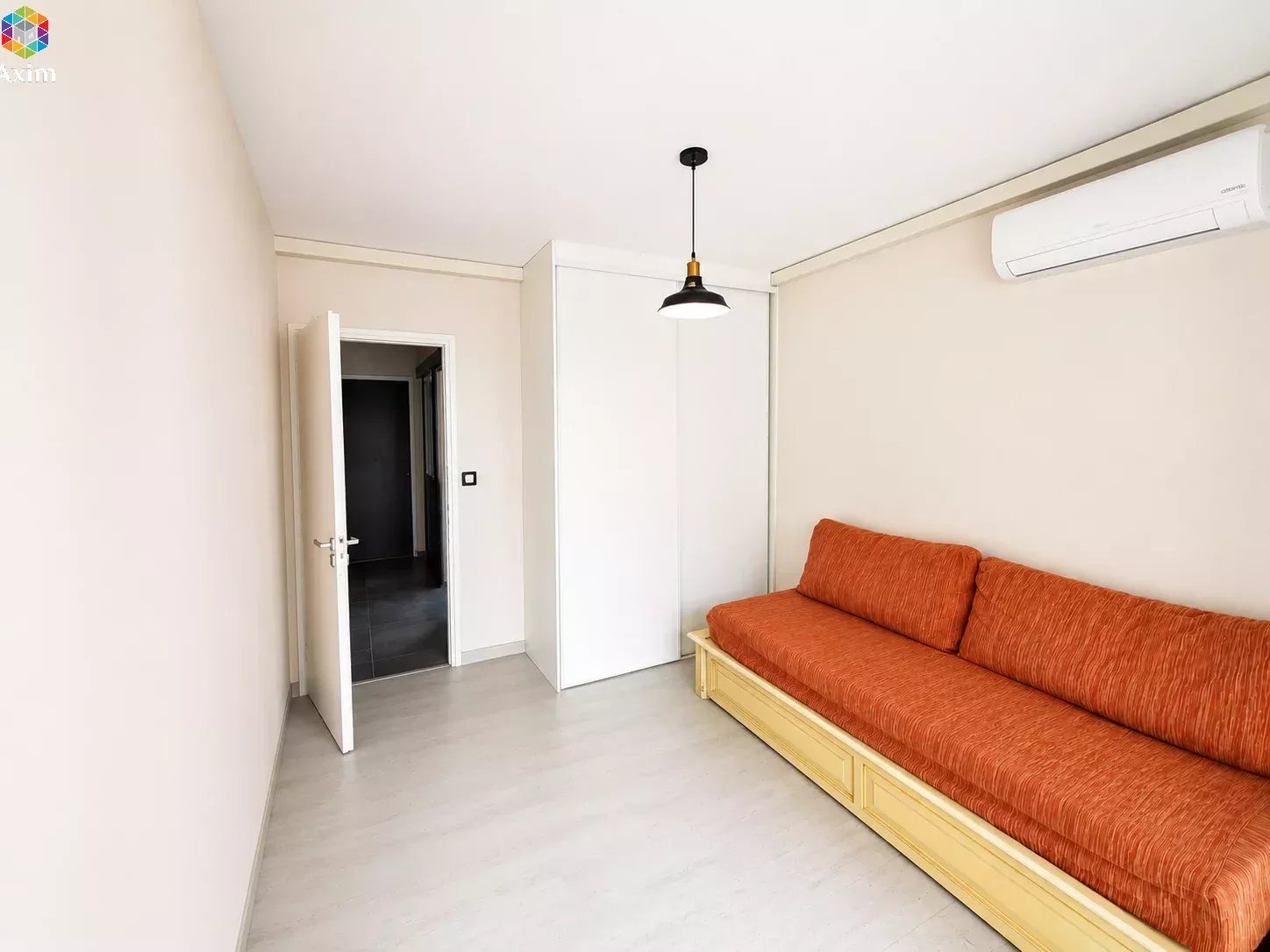 Photo 3 — Axim Mediterranee