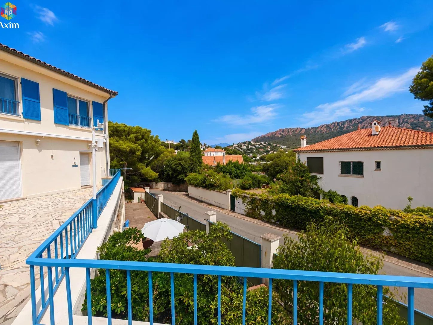 Photo 4 — Axim Mediterranee