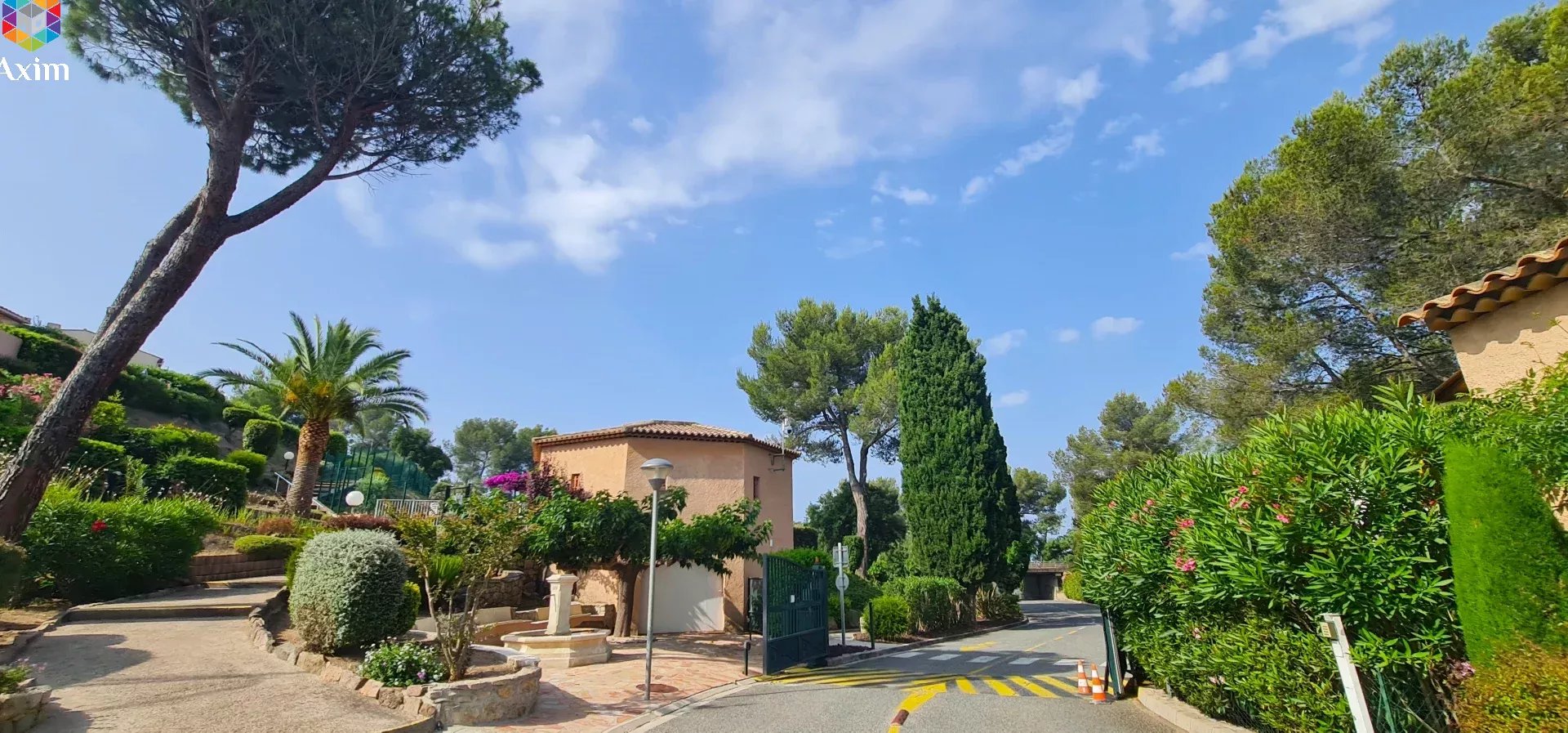 Photo 22 — Axim Mediterranee