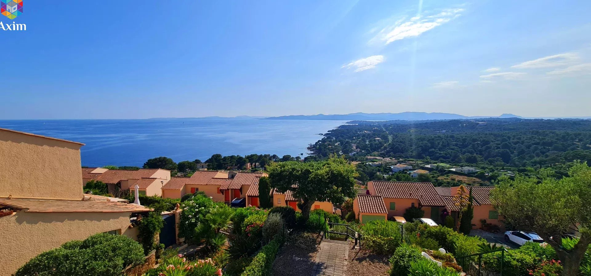 Photo 3 — Axim Mediterranee