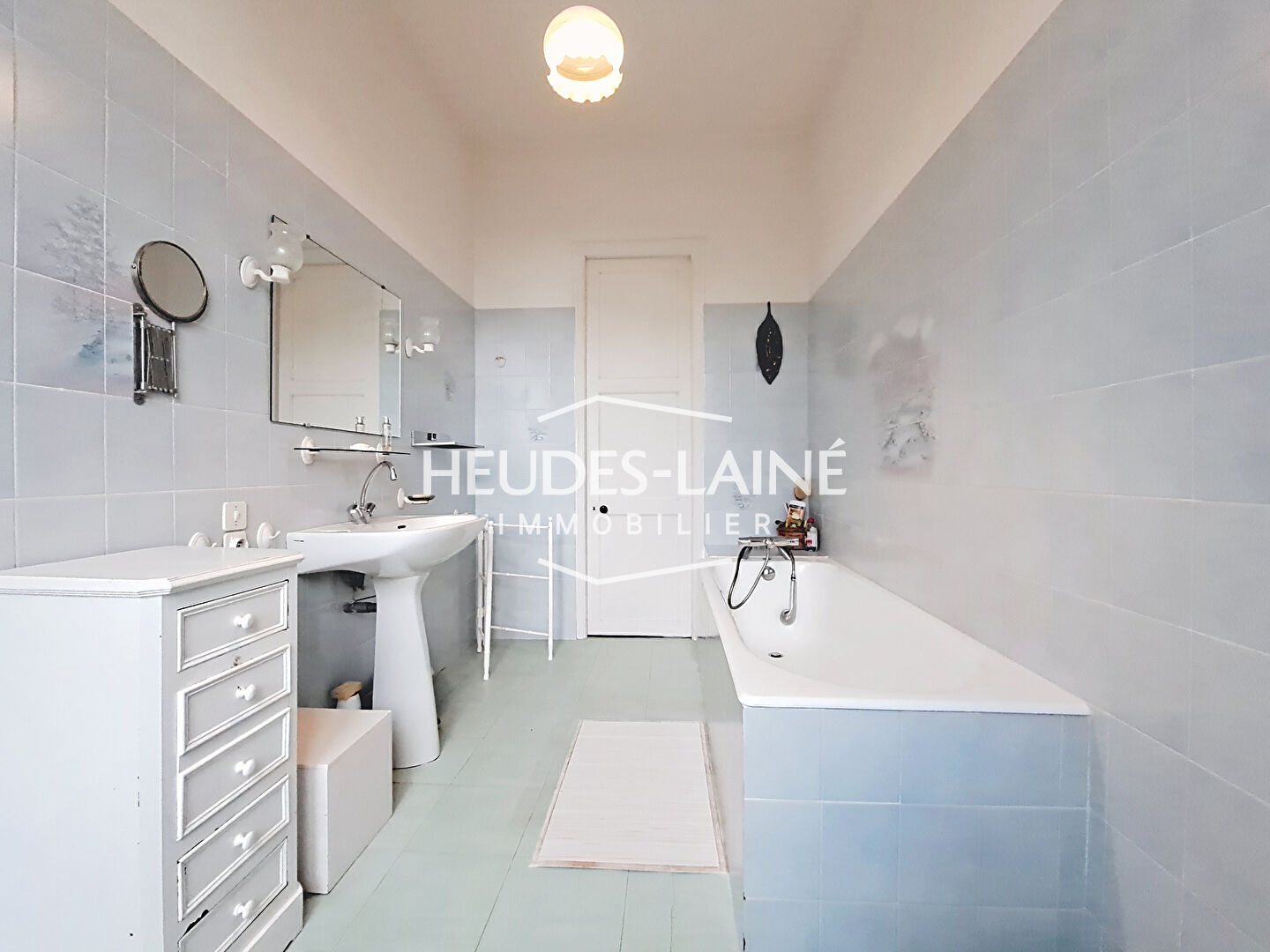 Photo 12 — HEUDES LAINE
