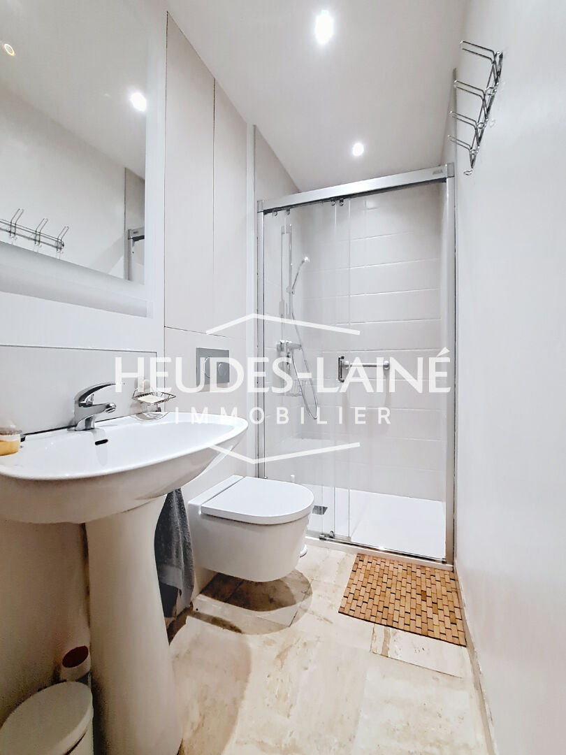 Photo 7 — HEUDES LAINE