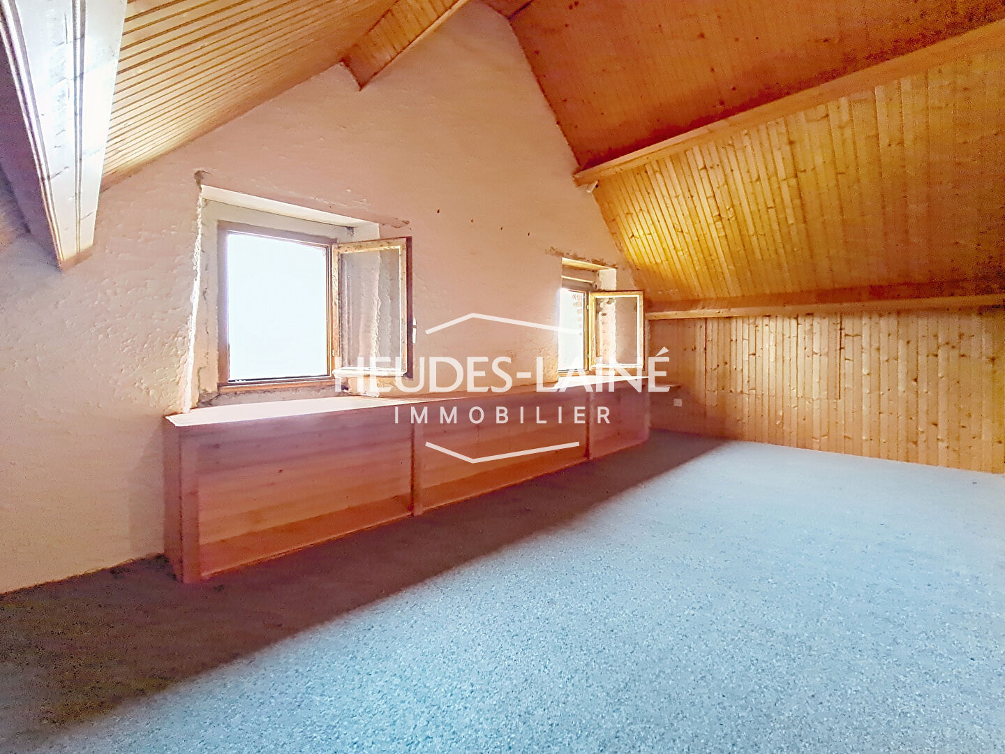 Photo 8 — HEUDES LAINE