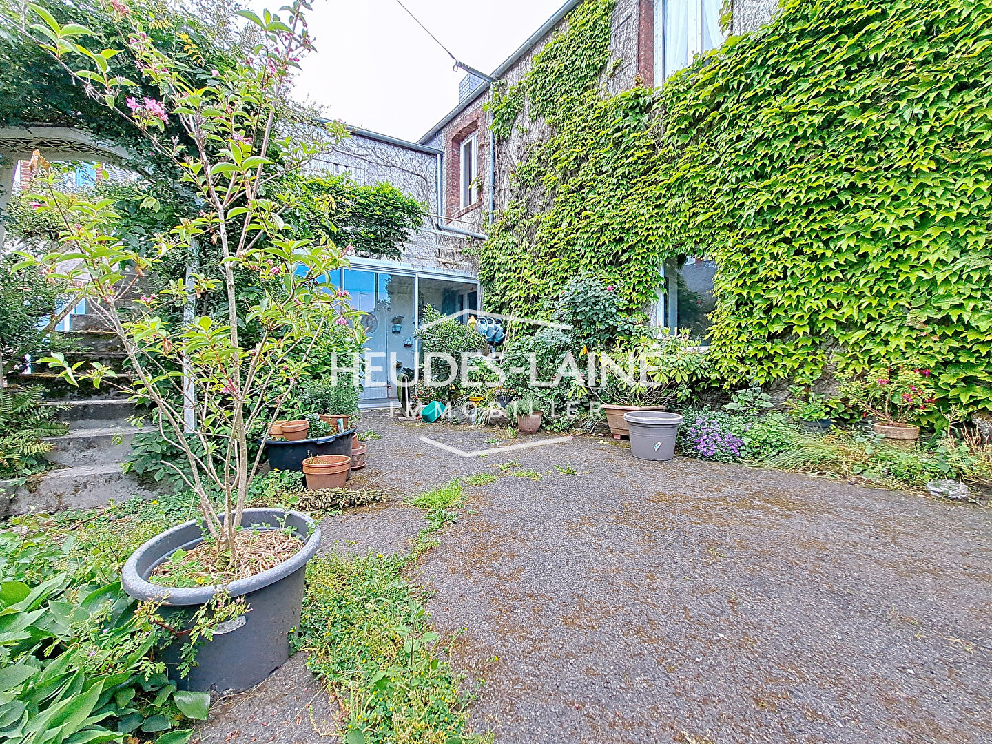 Photo 9 — HEUDES LAINE