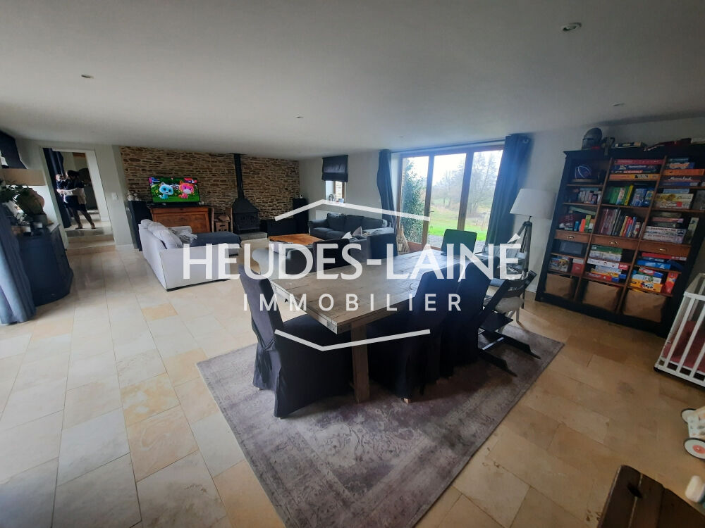 Photo 3 — HEUDES LAINE