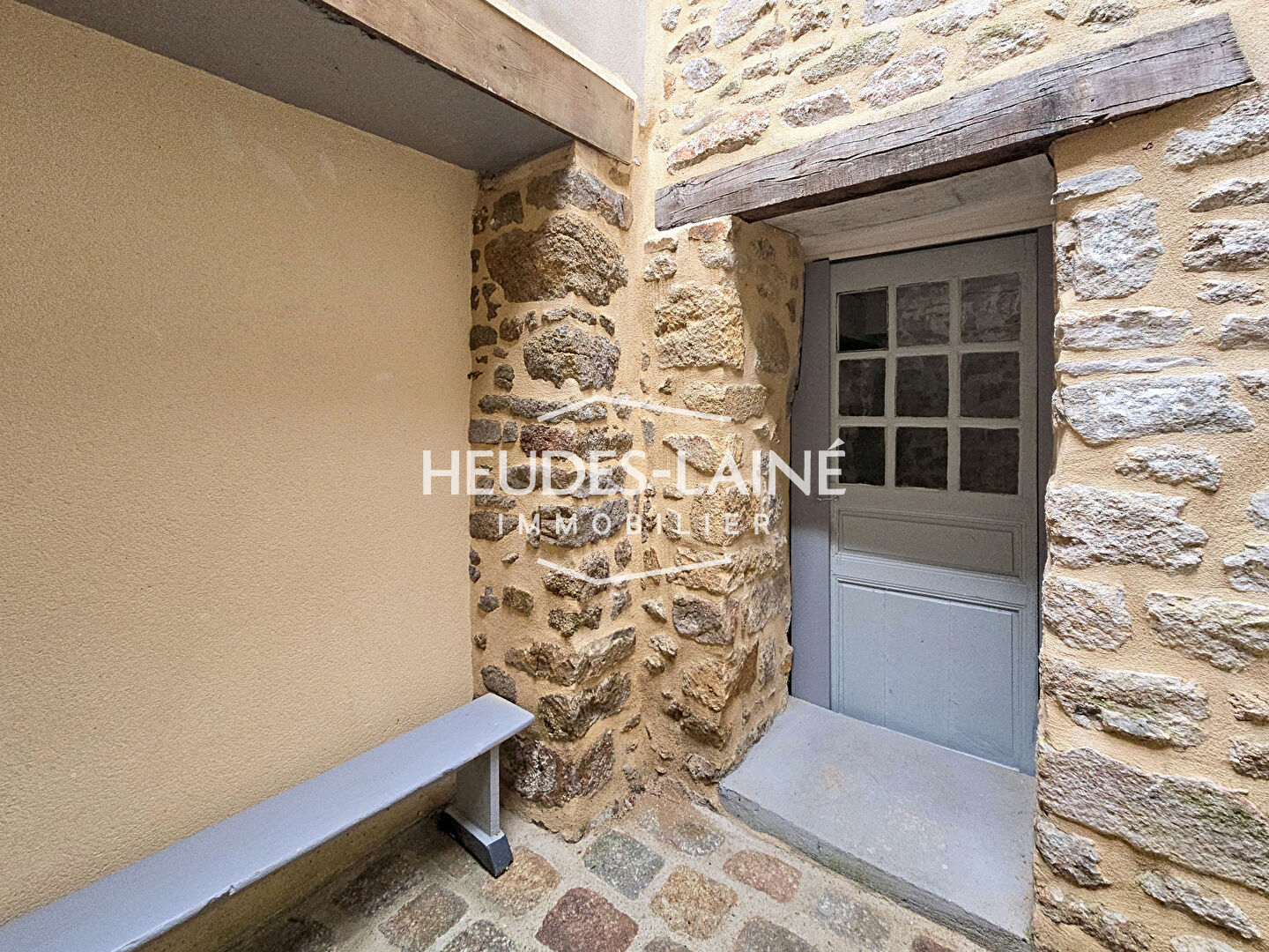 Photo 9 — HEUDES LAINE