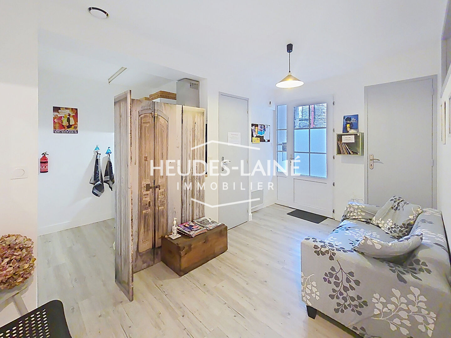 Photo 6 — HEUDES LAINE