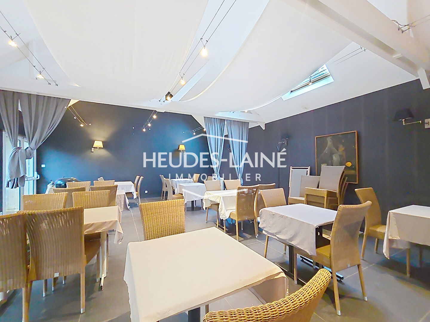Photo 10 — HEUDES LAINE