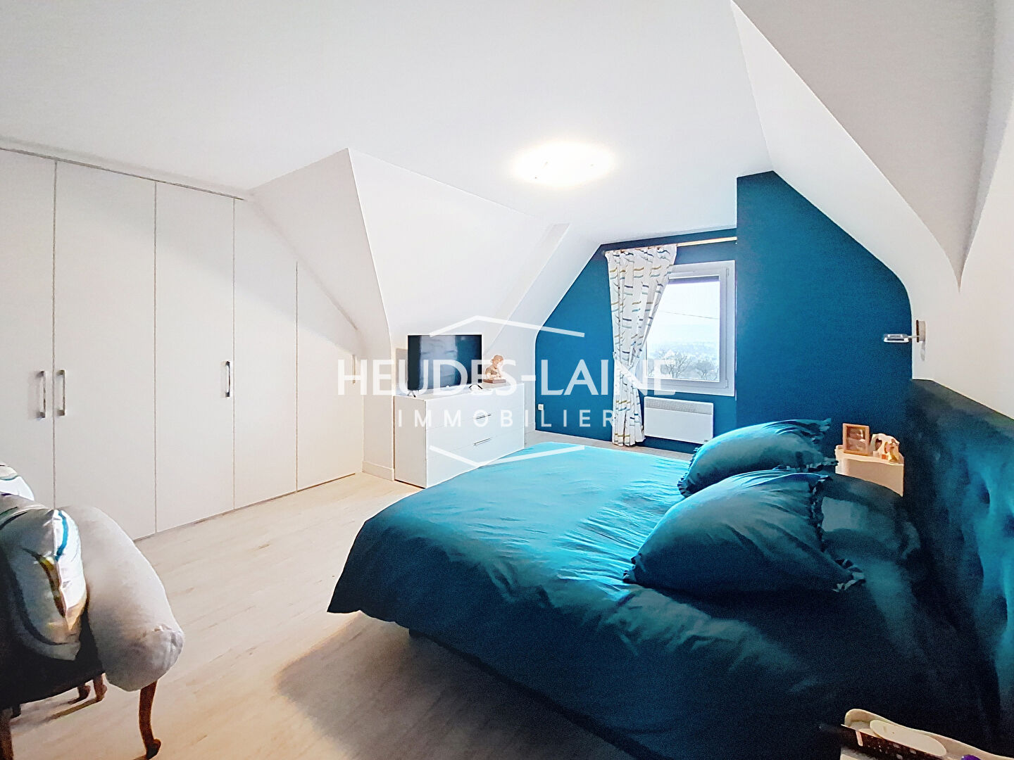 Photo 10 — HEUDES LAINE