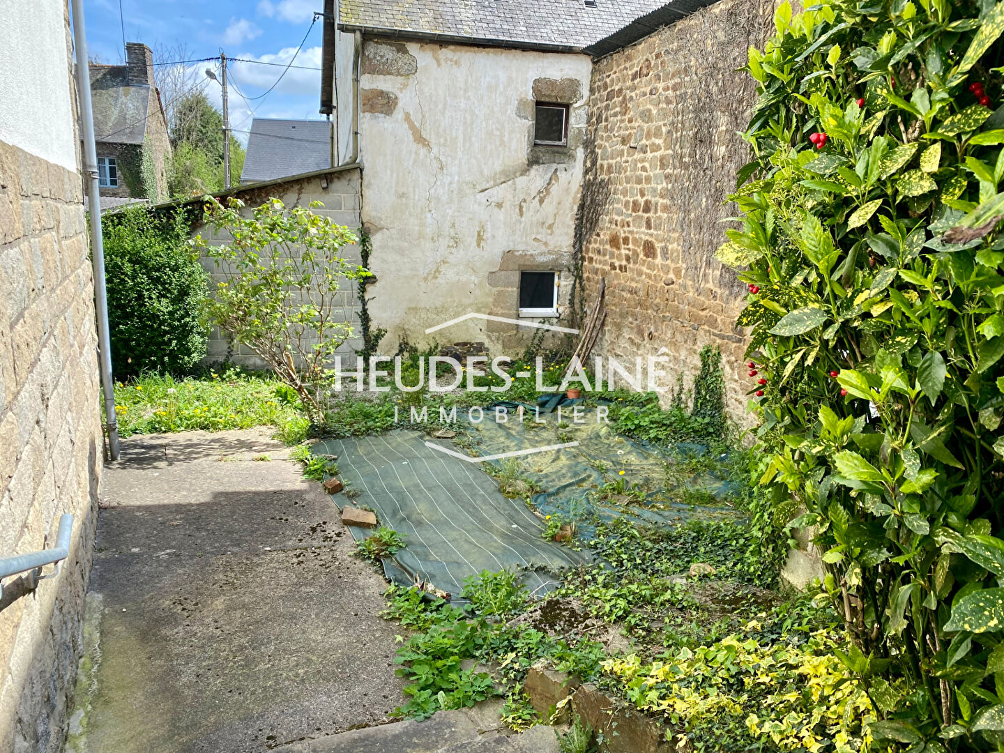 Photo 8 — HEUDES LAINE