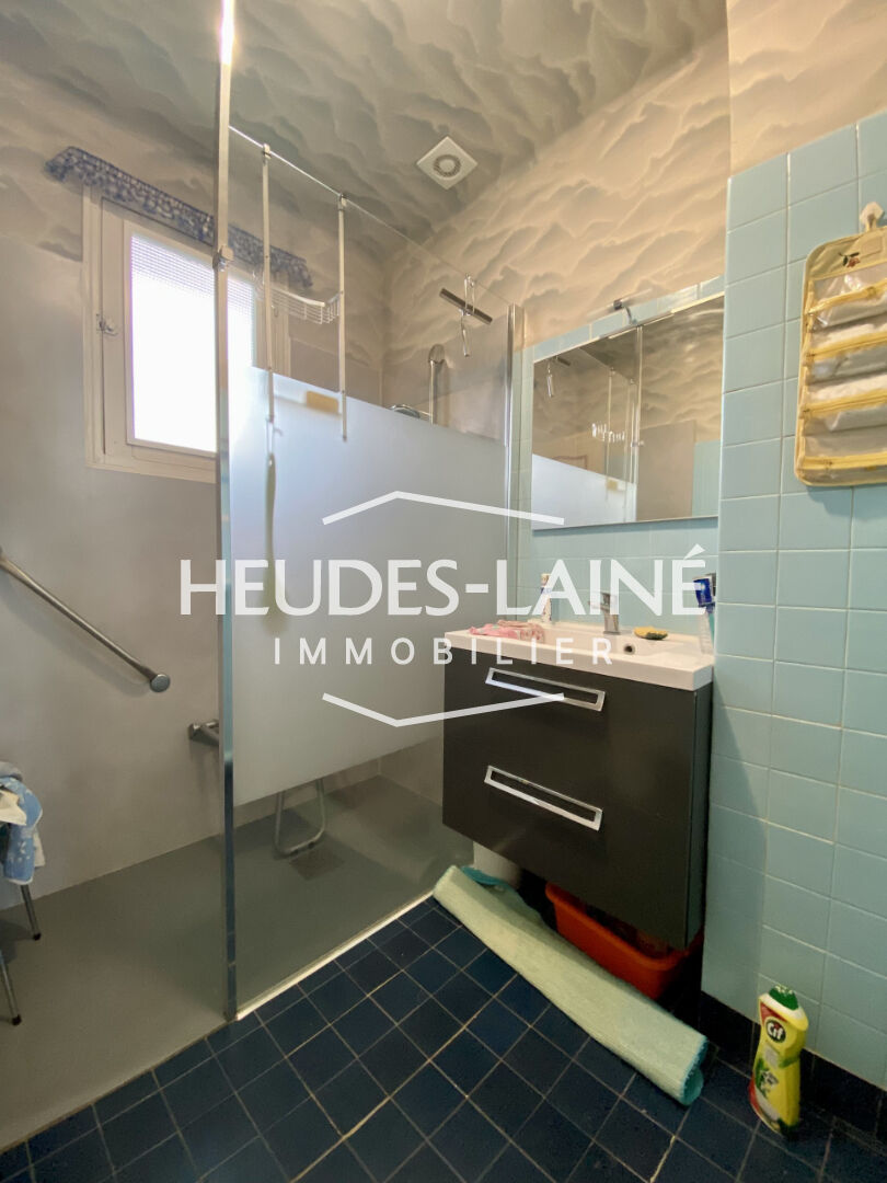 Photo 7 — HEUDES LAINE