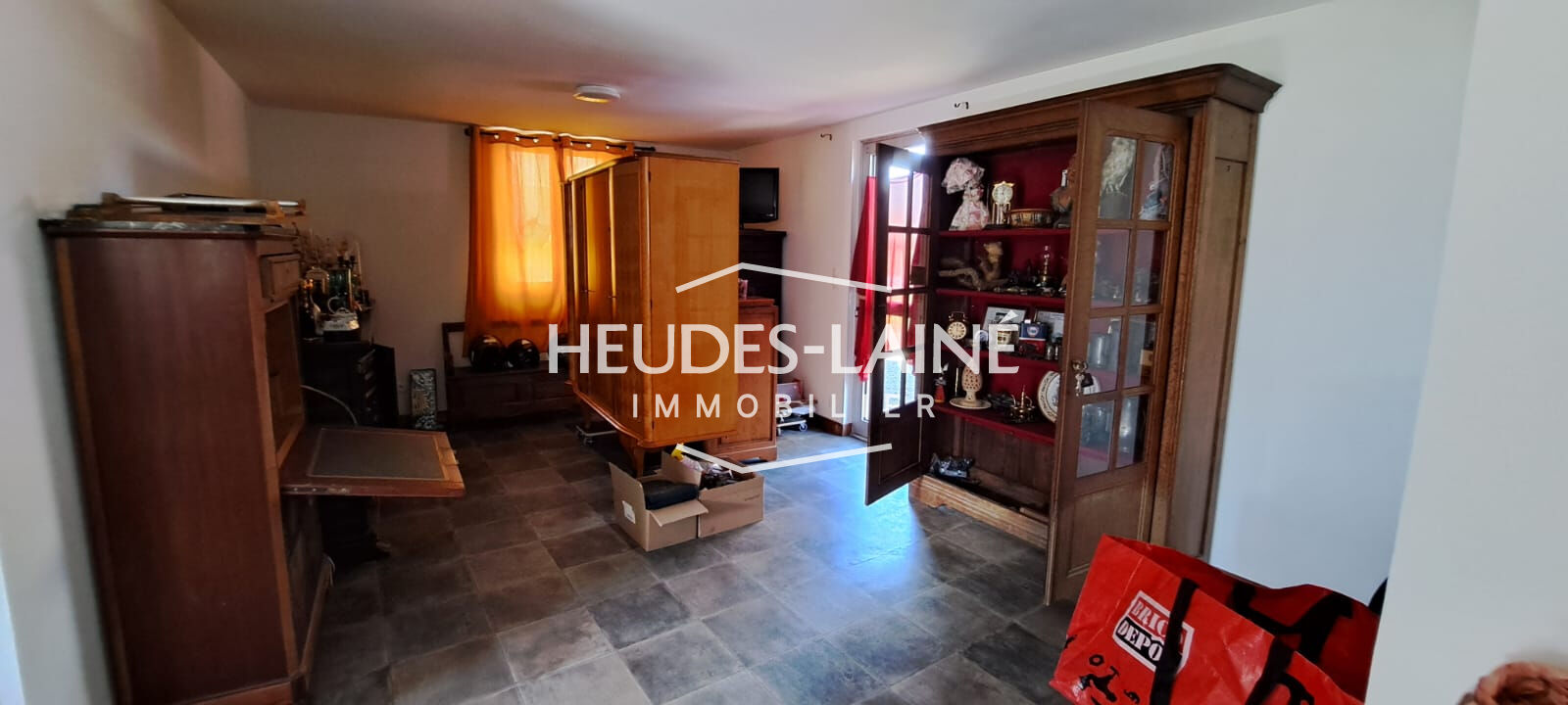 Photo 11 — HEUDES LAINE