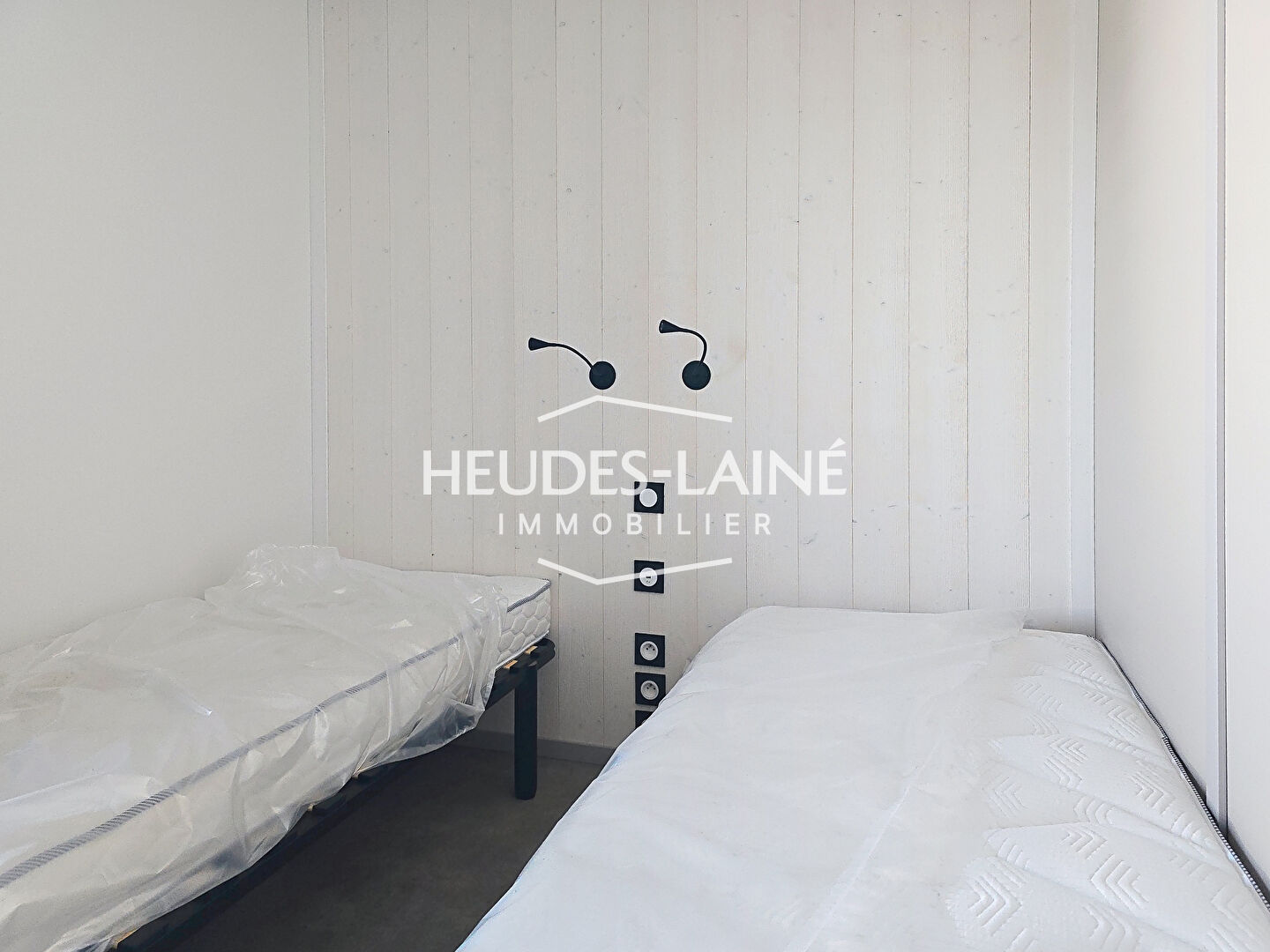 Photo 6 — HEUDES LAINE