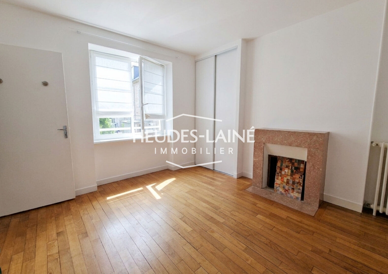 Photo 6 — HEUDES LAINE