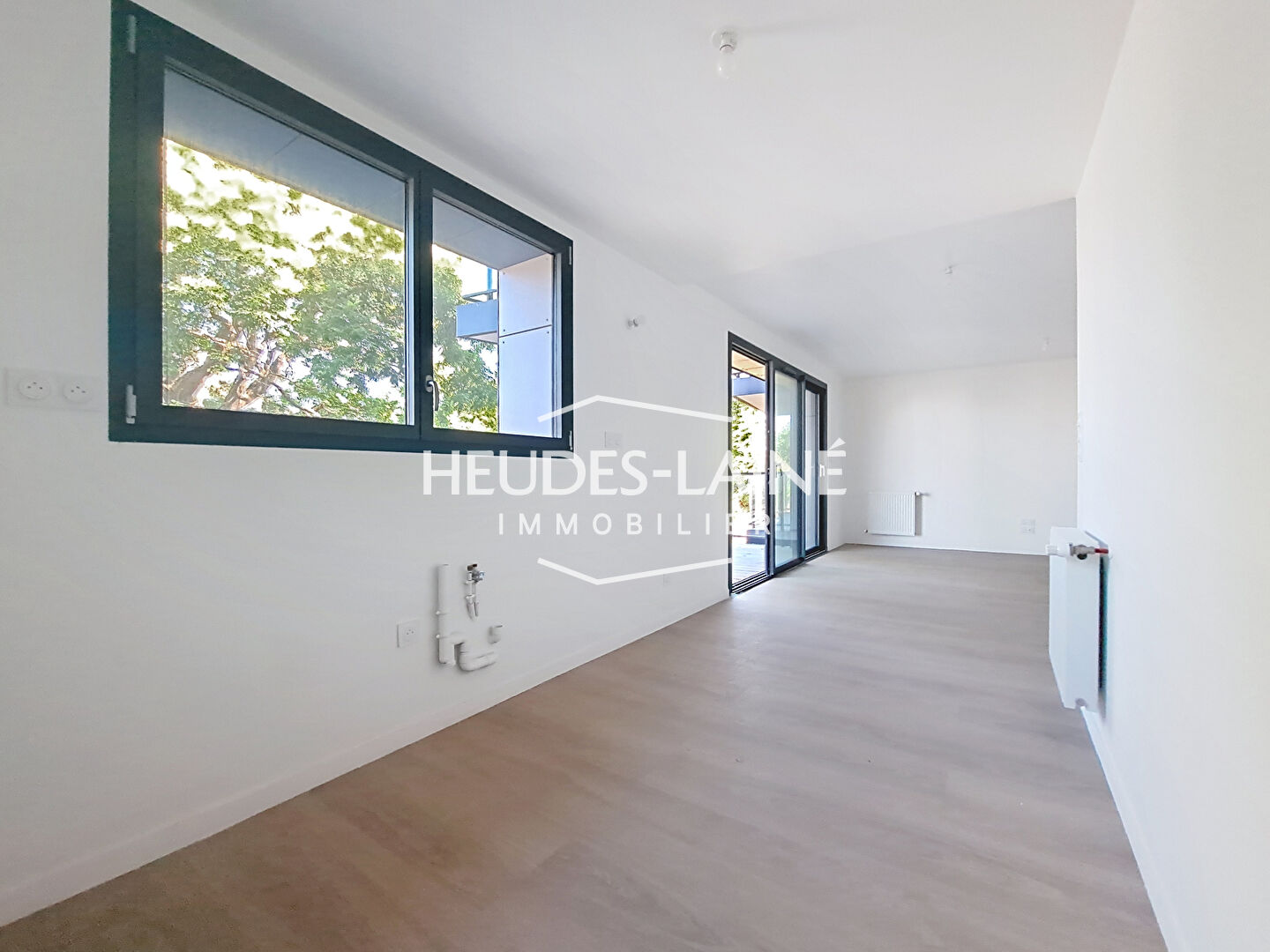 Photo 5 — HEUDES LAINE