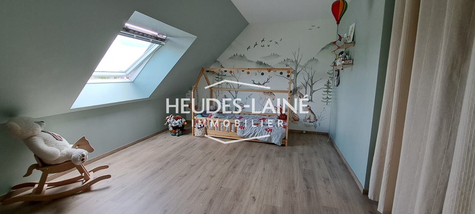 Photo 11 — HEUDES LAINE