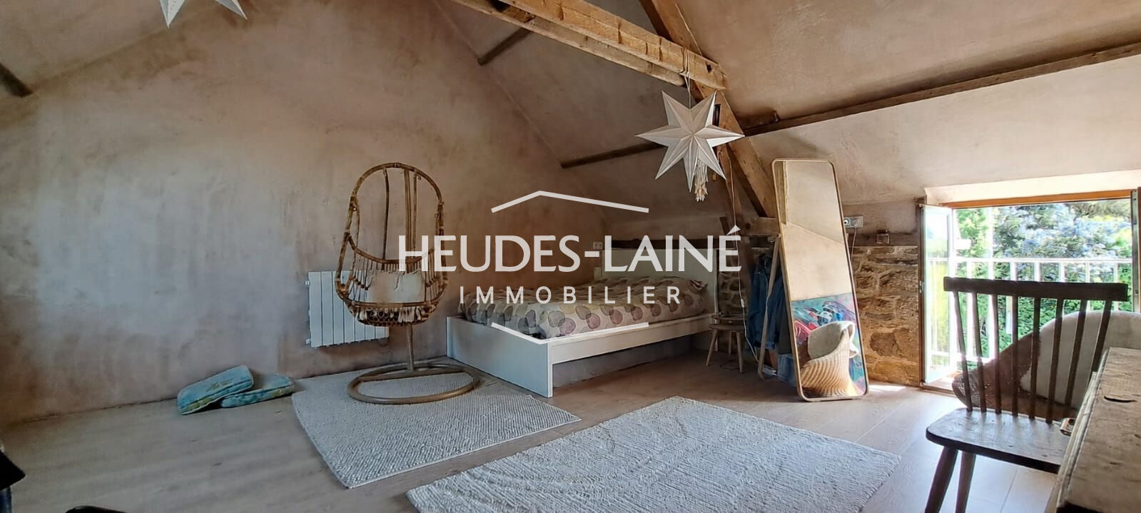 Photo 9 — HEUDES LAINE