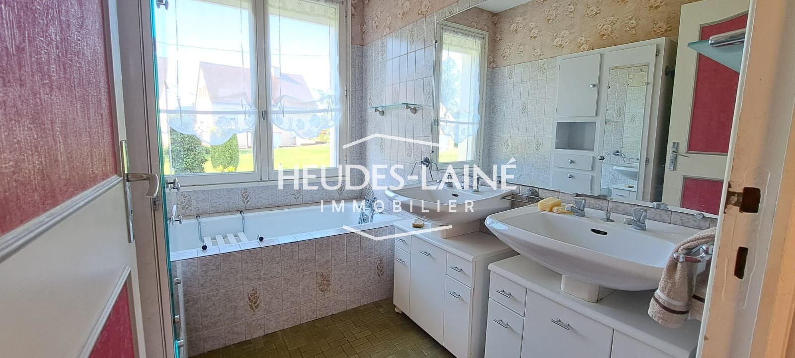 Photo 6 — HEUDES LAINE