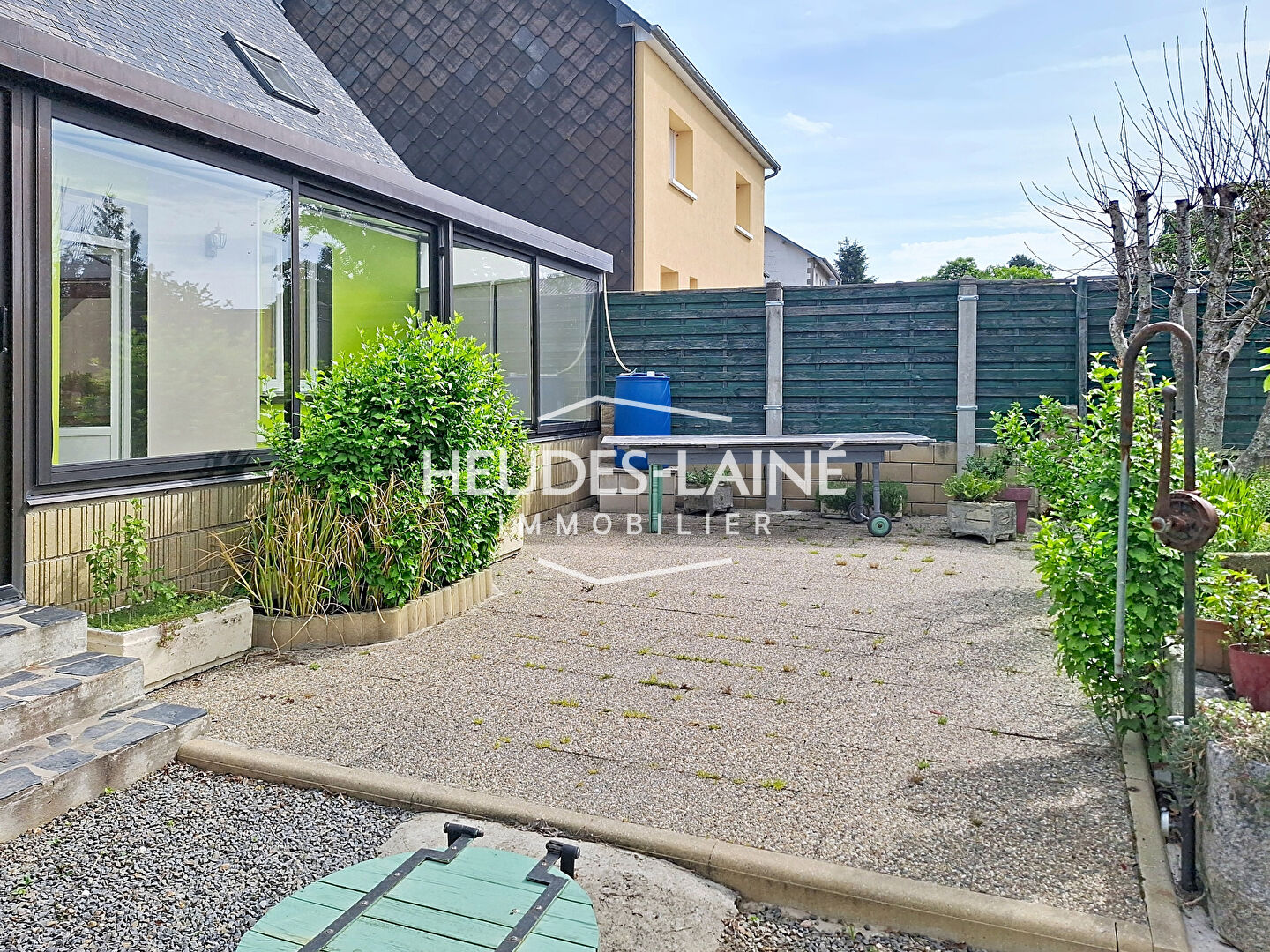 Photo 2 — HEUDES LAINE