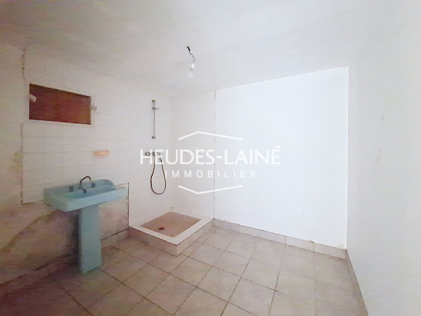 Photo 4 — HEUDES LAINE