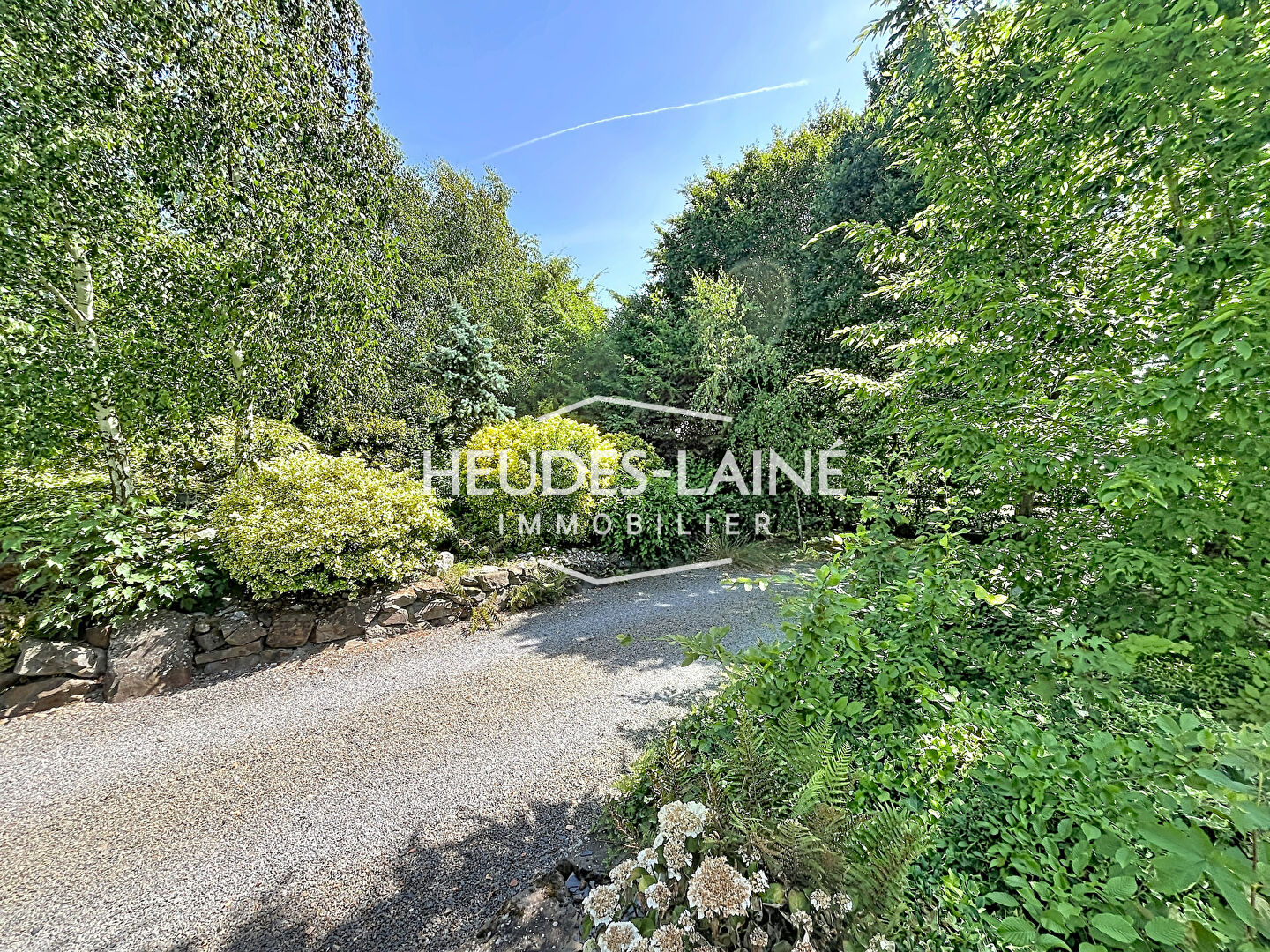 Photo 15 — HEUDES LAINE