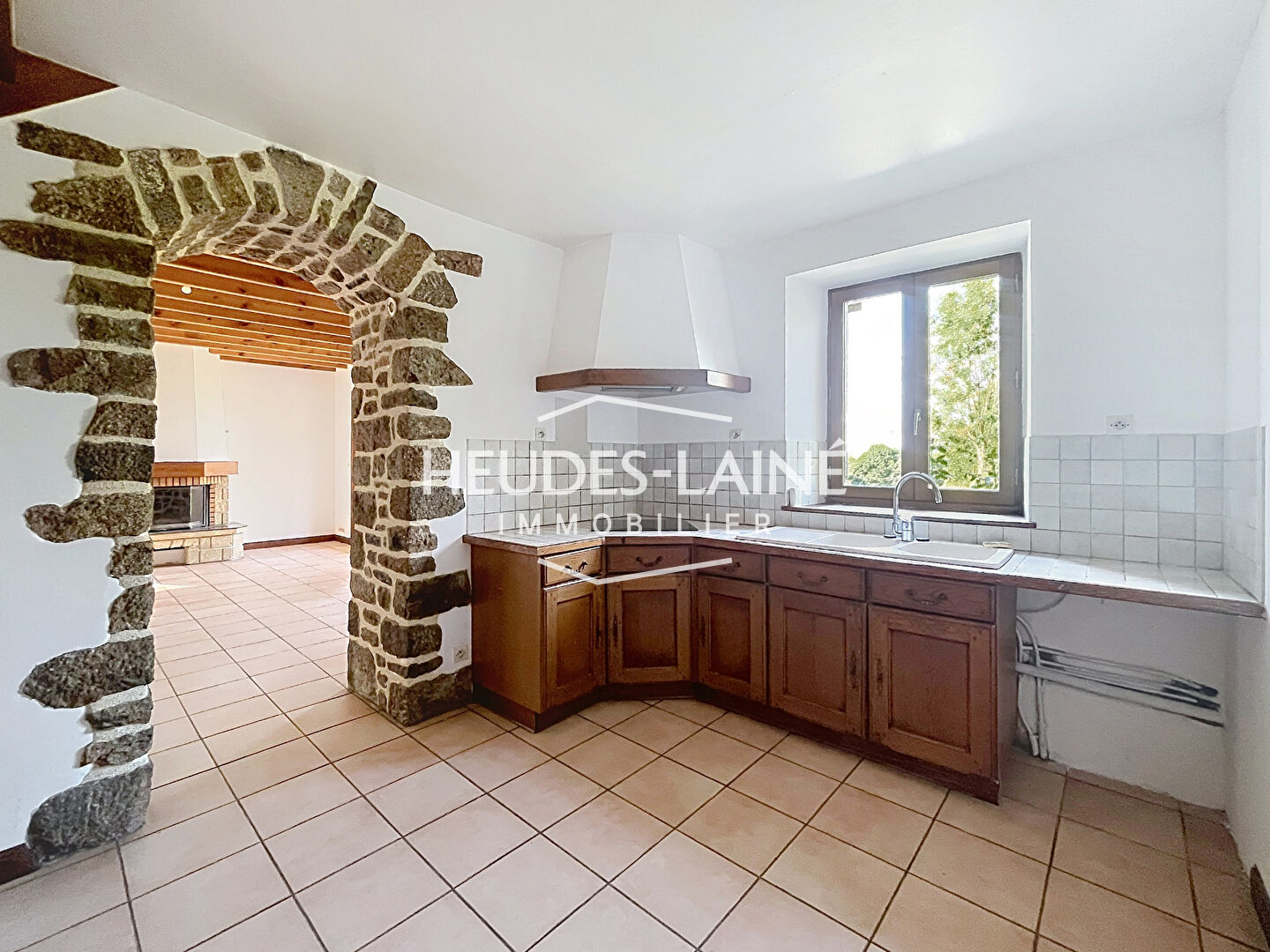 Photo 3 — HEUDES LAINE
