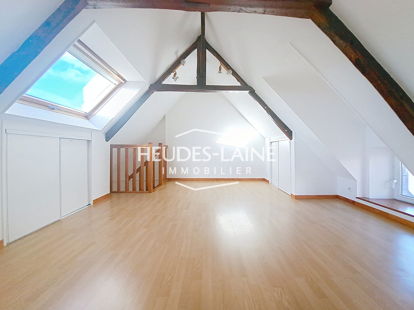 Photo 9 — HEUDES LAINE