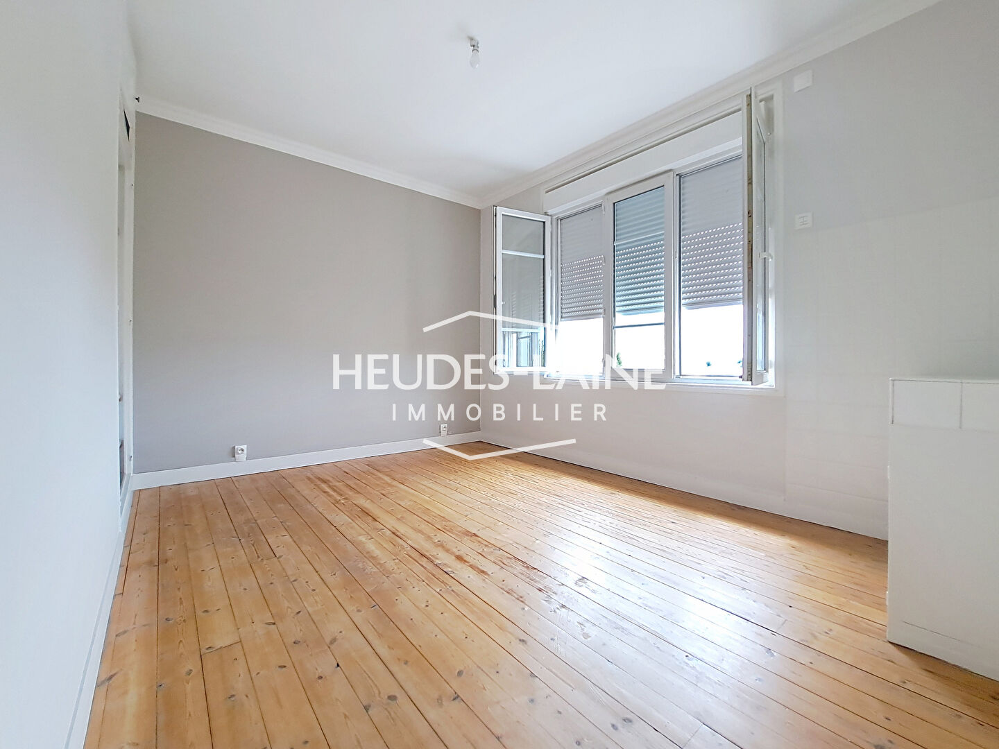 Photo 9 — HEUDES LAINE
