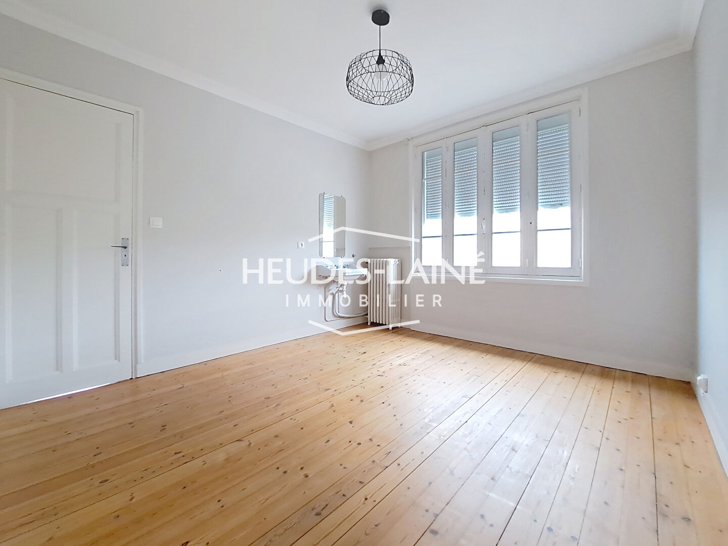 Photo 7 — HEUDES LAINE