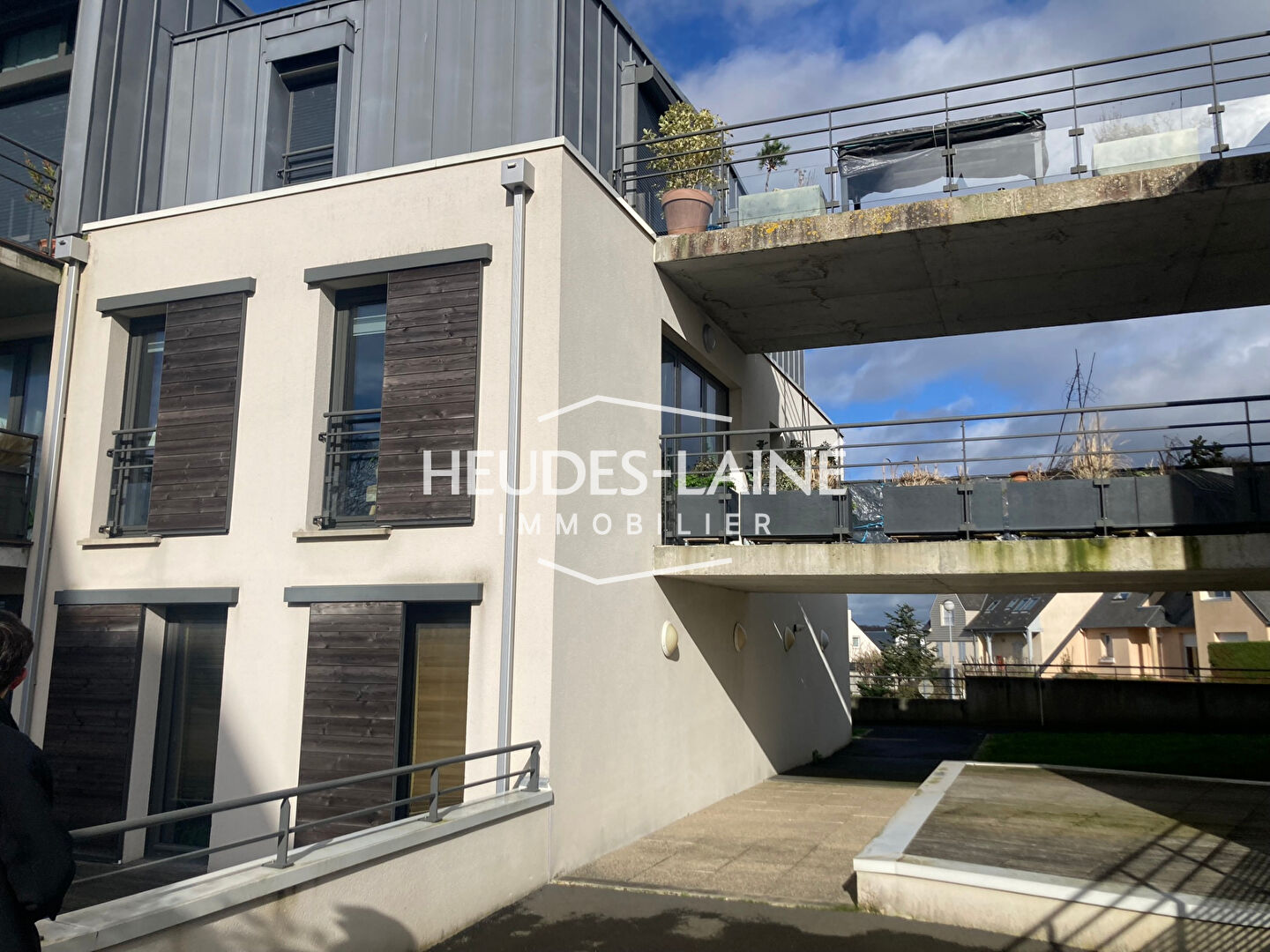 Photo 9 — HEUDES LAINE