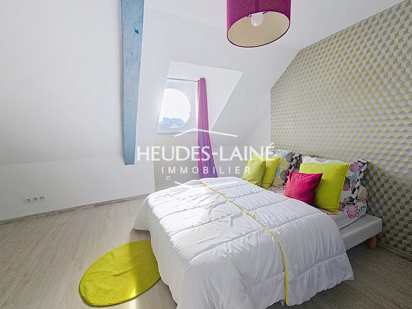 Photo 3 — HEUDES LAINE