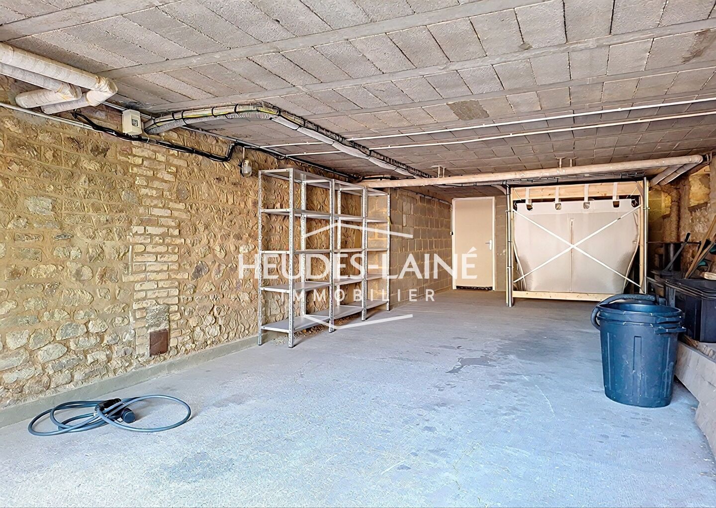 Photo 18 — HEUDES LAINE