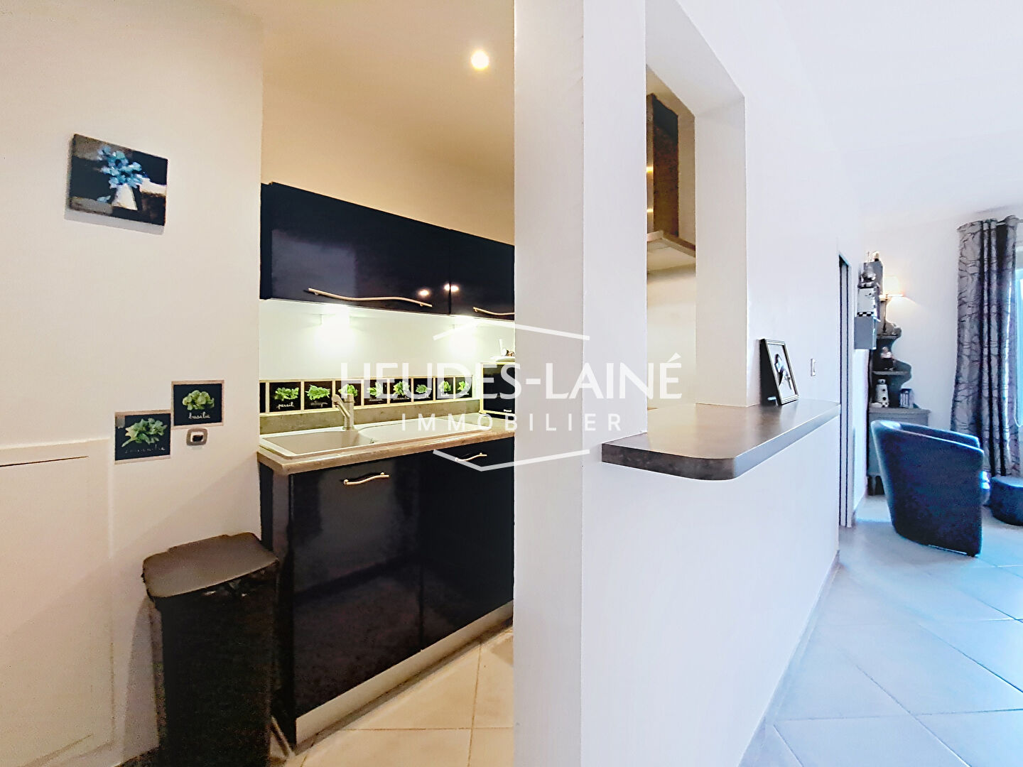 Photo 4 — HEUDES LAINE